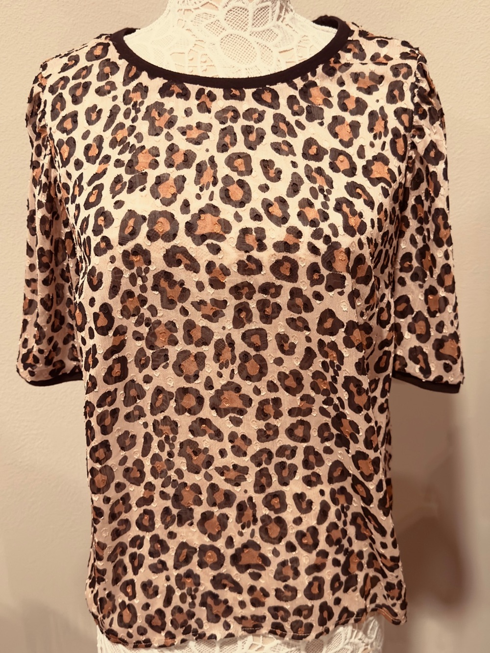 Leopard Print Short Sleeve Women’s Top - Neutral Brown with black trim